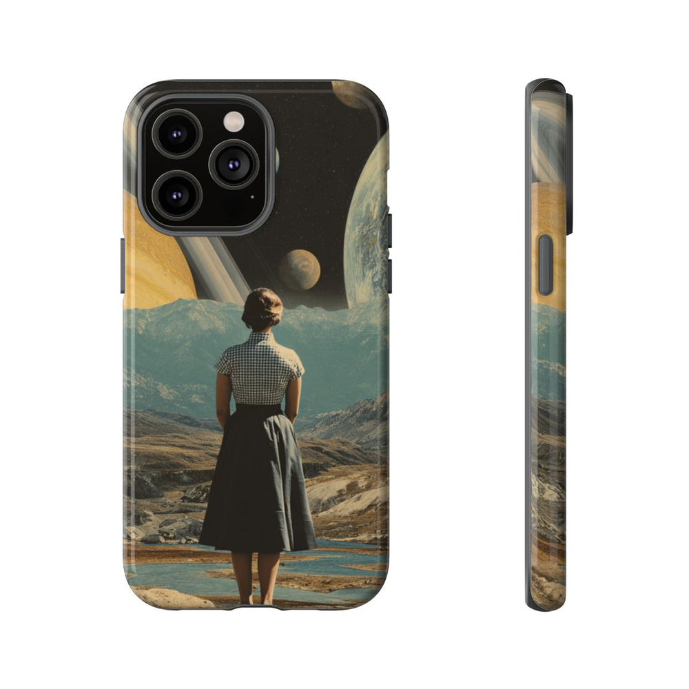 Vrouw in Vintage Jurk met Planetenlandschap