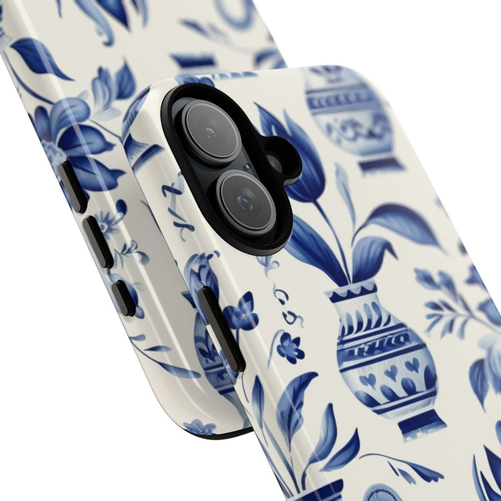 Blauw Bloemmotief met Delfts Vaaspatroon