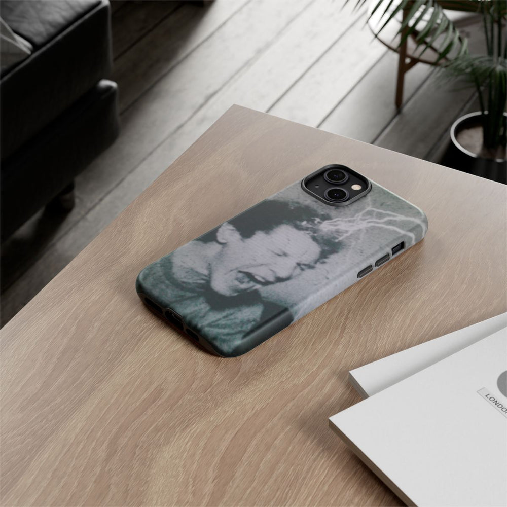 Zwart-Wit Portret met Bliksemeffect en Vintage Look