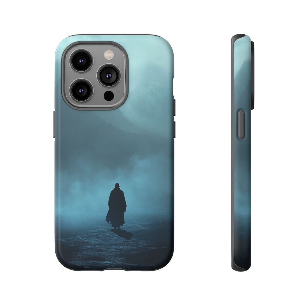 Schimmige Gestalte in Mist