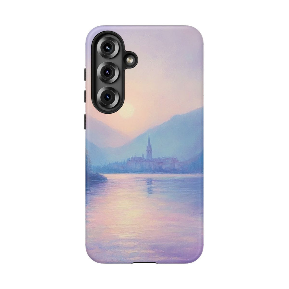 Zonsondergang Boven Mistig Meer en Dorp