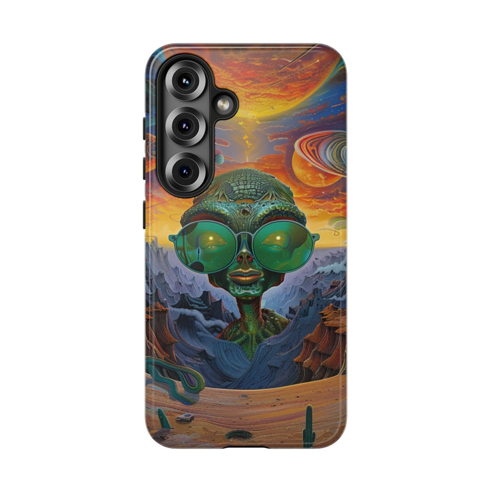 Groene Alien met Zonnebril in Psychedelisch Ruimtelandschap