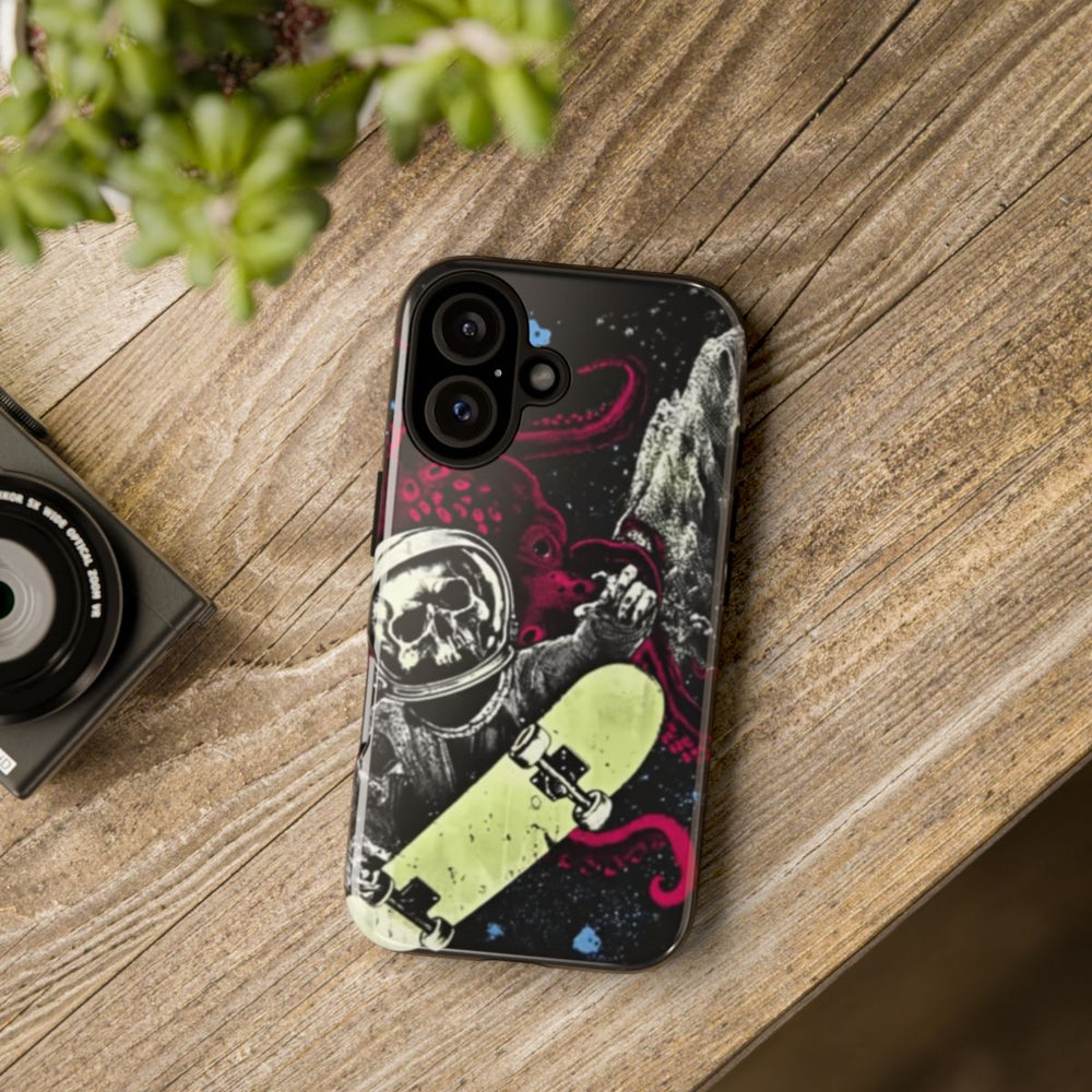 Schedel-Astronaut met Skateboard en Octopus