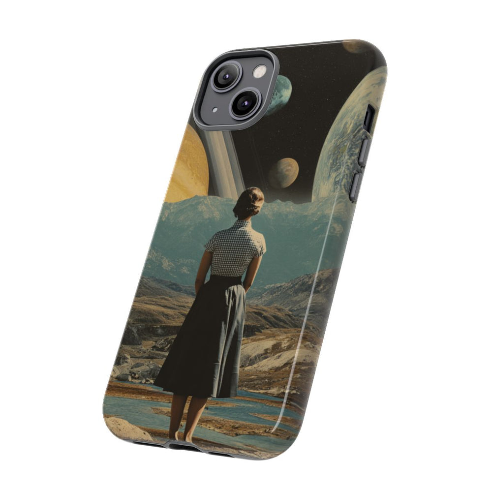 Vrouw in Vintage Jurk met Planetenlandschap