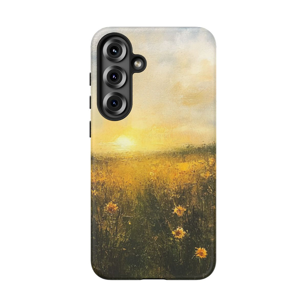 Zonnige Bloemenweide bij Zonsondergang