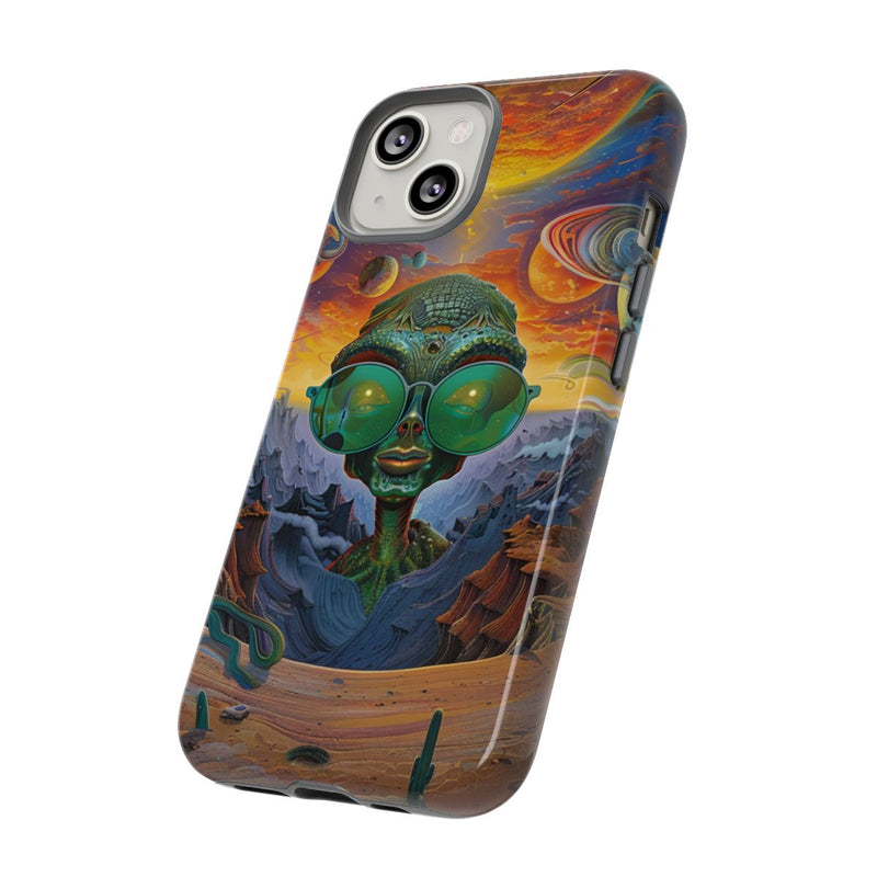 Groene Alien met Zonnebril in Psychedelisch Ruimtelandschap