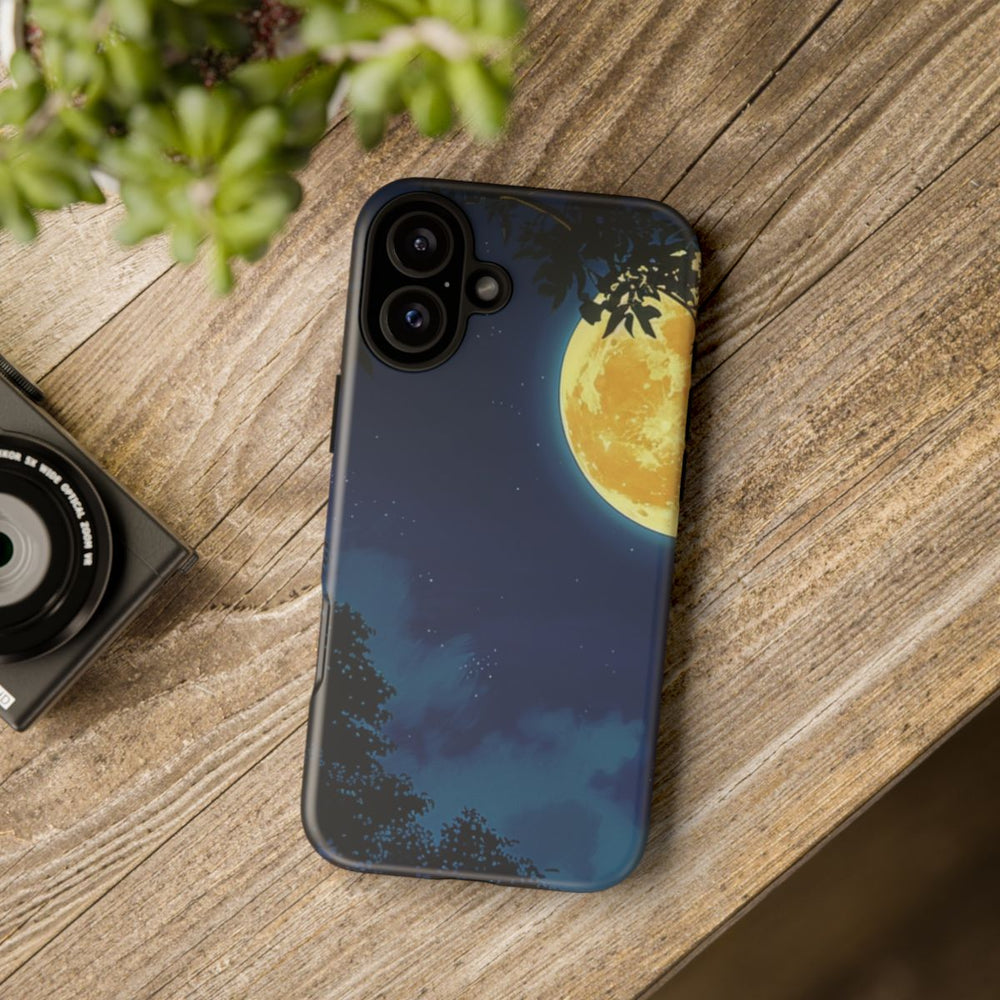 Gele Volle Maan in Nachtlandschap