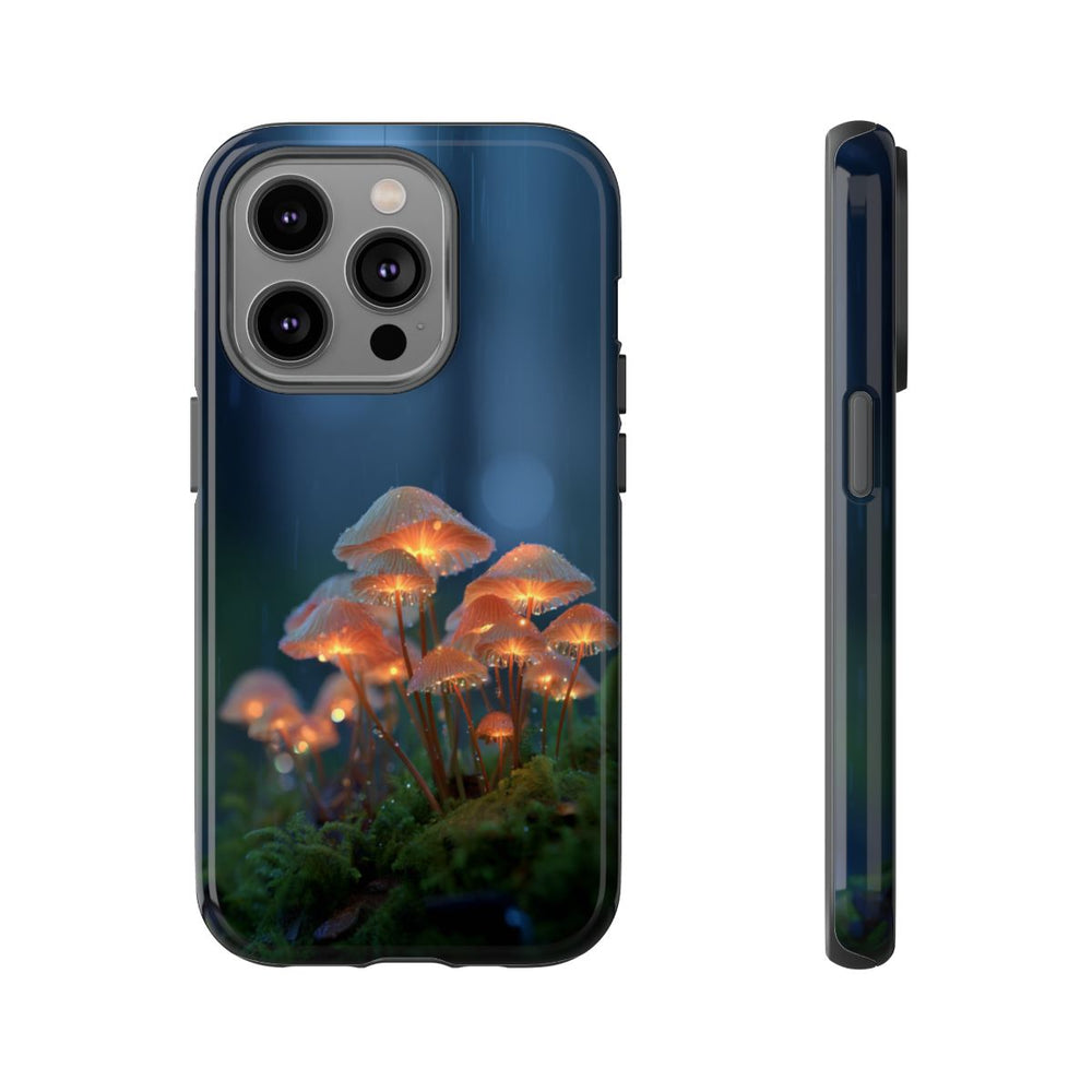 Gloeiende Paddenstoelen in Regenachtig Bos