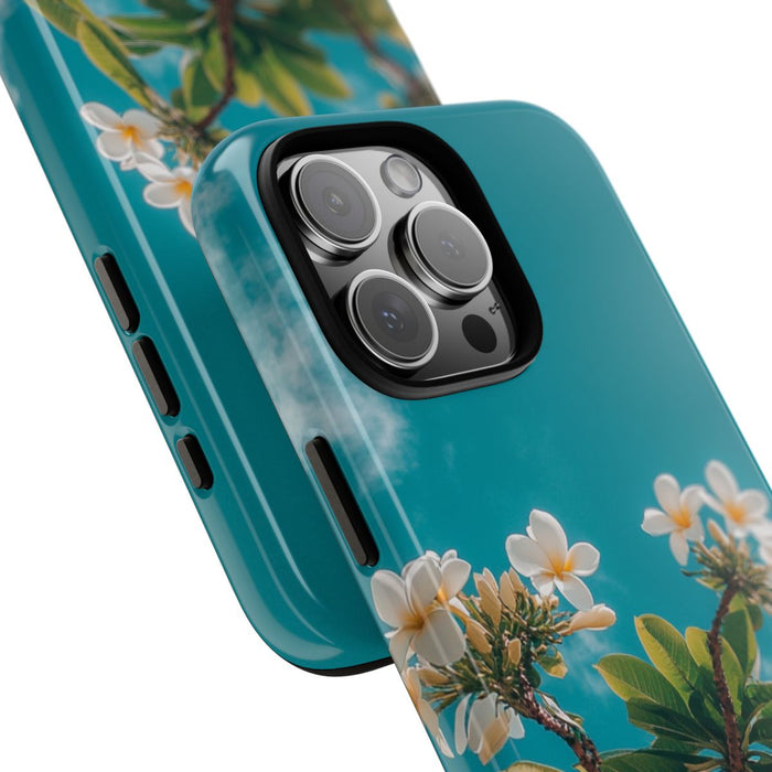 Witte Frangipanibloemen met Groene Bladeren
