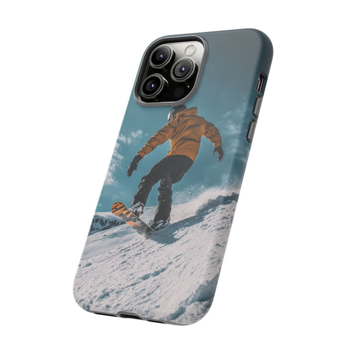 Snowboarder in Gele Jas op Besneeuwde Hellings