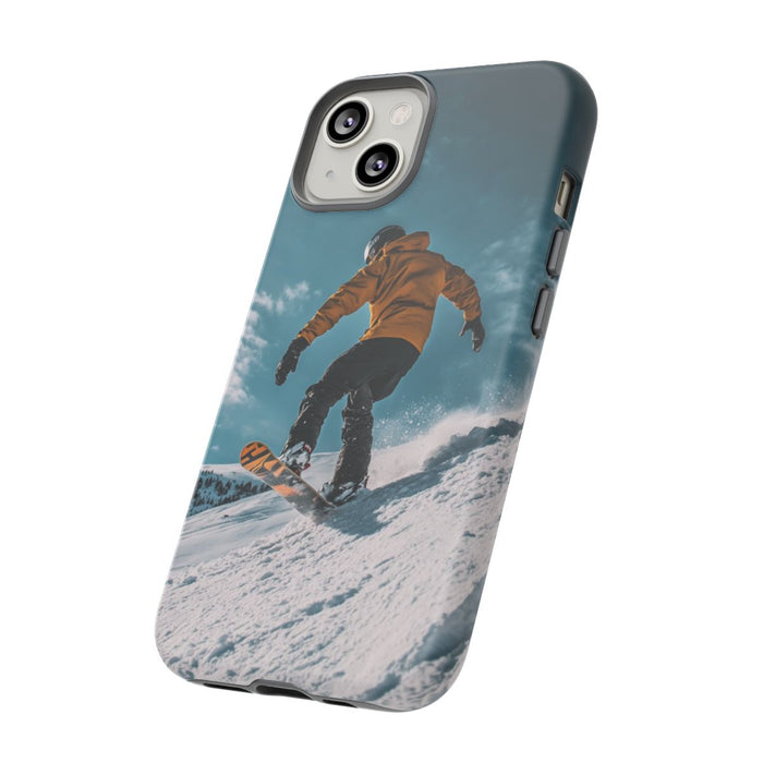 Snowboarder in Gele Jas op Besneeuwde Hellling