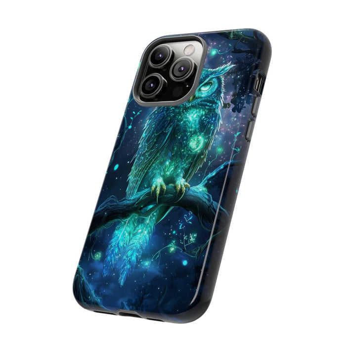 Glinsterende Mystieke Uil op Tak