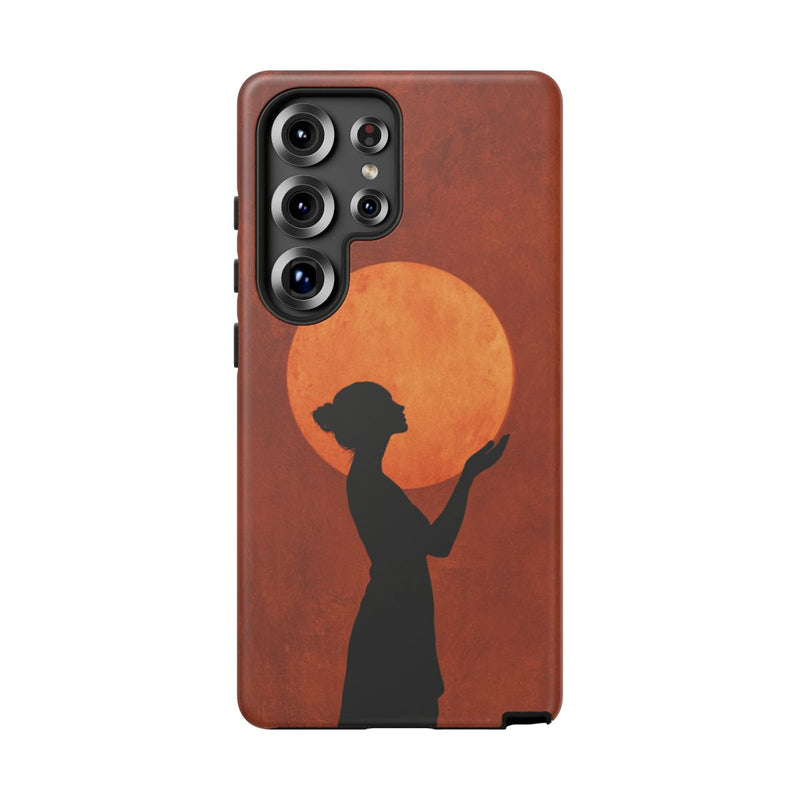 Zilveren Silhouet van Vrouw met Zon Boven Haar Hoofd