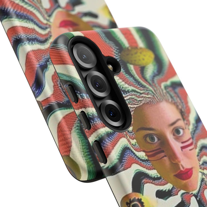 Surrealistisch Vrouwenportret met Kleurrijke Strepen en Zwevende Vormen