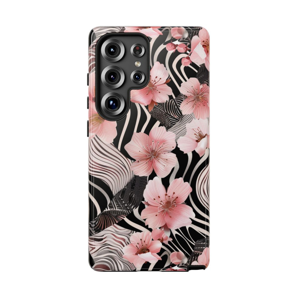 Roze Kersenbloesems met Zwart-Wit Abstract Patroon