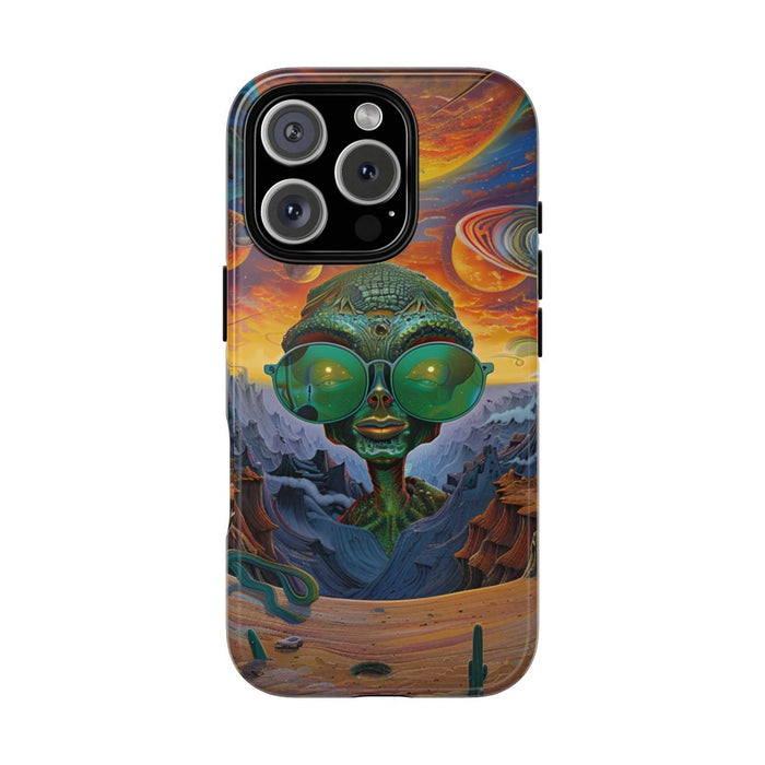 Groene Alien met Zonnebril in Psychedelisch Ruimtelandschap