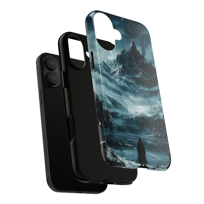 Mysterieus Berglandschap met Eenzame Wandelaar