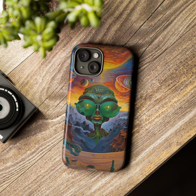 Groene Alien met Zonnebril in Psychedelisch Ruimtelandschap