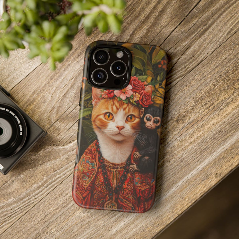 Gemberkleurige Kat met Bloemenkroon en Aapje