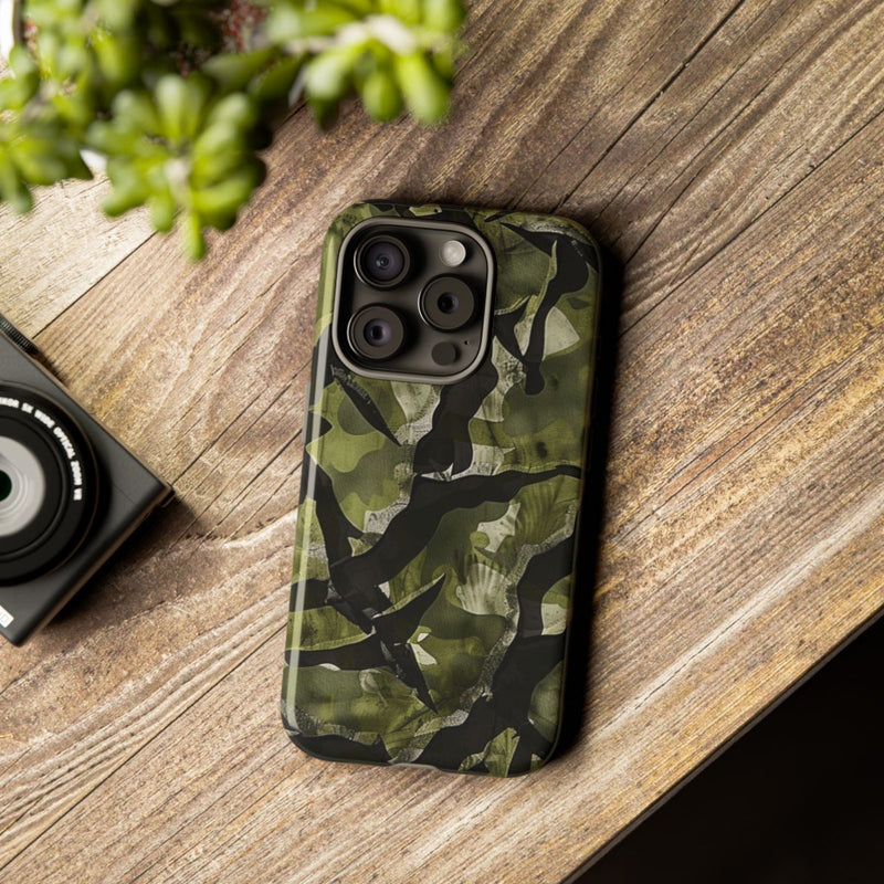 Groen Camouflagepatroon met Zwarte Abstracte Vormen