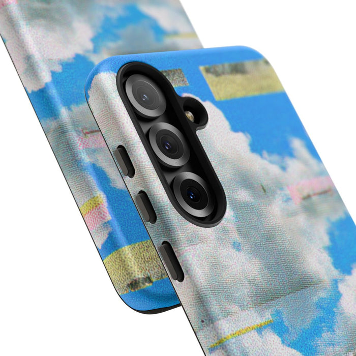 Glitch Effect Wolkenlucht met Bergen