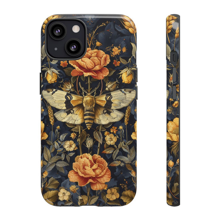 Gouden Bloemen en Mottenpatroon op Donkerblauw