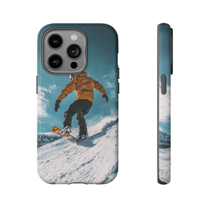 Snowboarder in Gele Jas op Besneeuwde Hellings