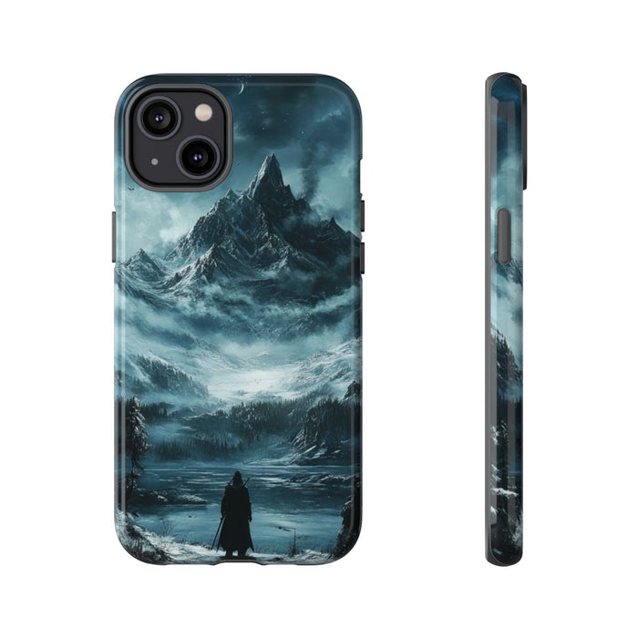 Mysterieuze Berglandschap met Eenzame Wandelaar