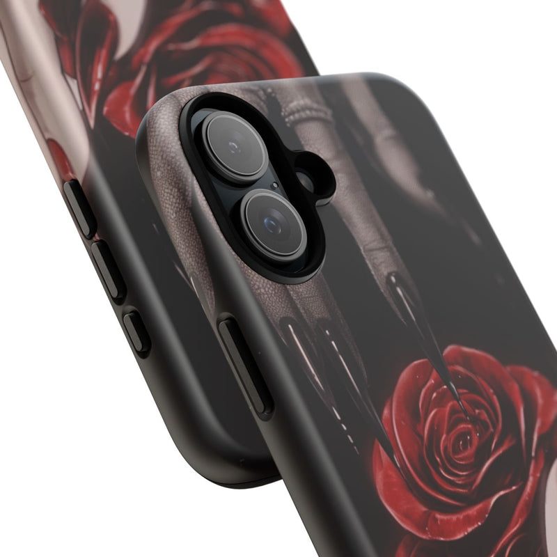 Donkere Gotische Handen met Bloedrode Roos