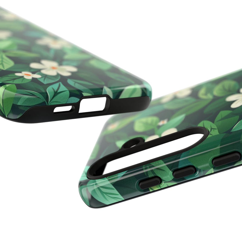 Groene Bladeren en Witte Bloemenpatroon