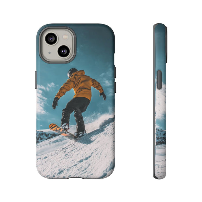 Snowboarder in Gele Jas op Besneeuwde Hellling