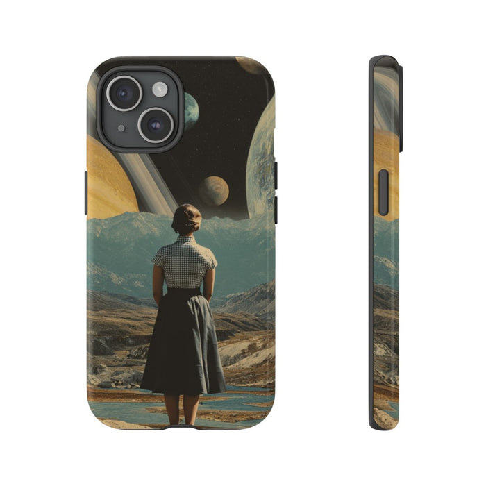 Vrouw in Vintage Jurk met Planetenlandschap