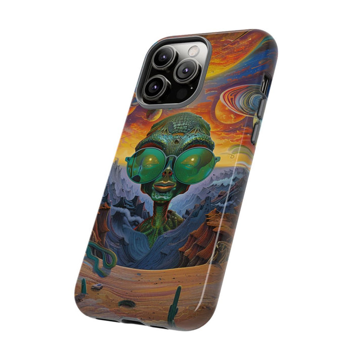 Groene Alien met Zonnebril in Psychedelisch Ruimtelandschap