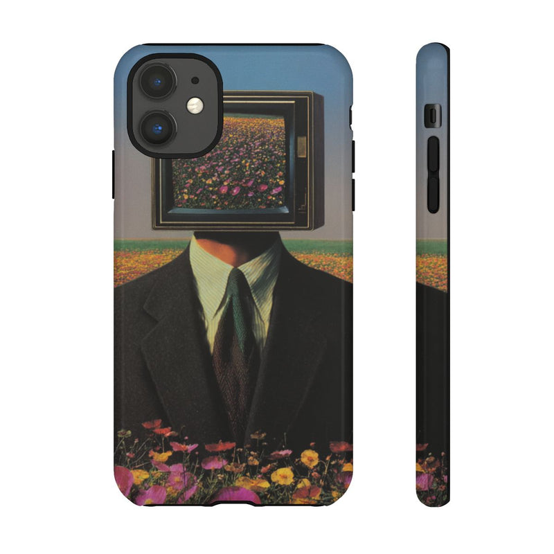 Surrealistische Man met Televisiehoofd in Bloemenveld