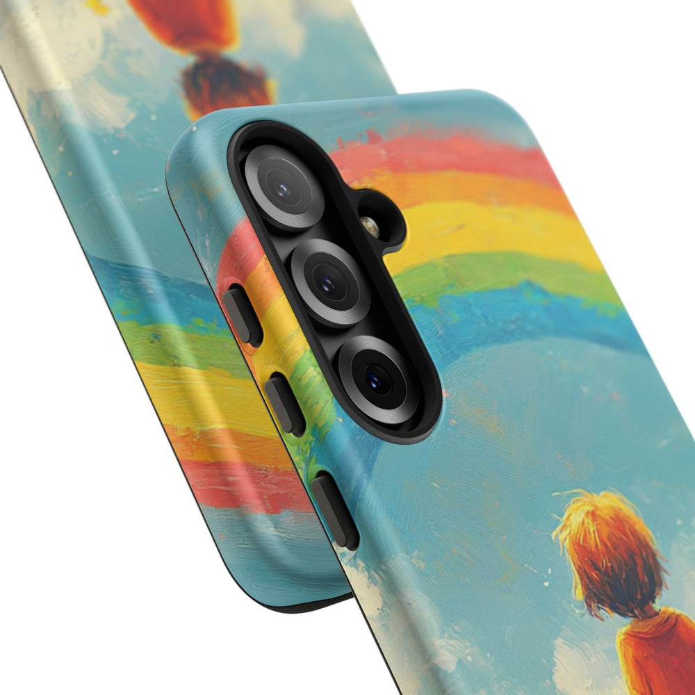 Kind Kijkt Naar Regenboog