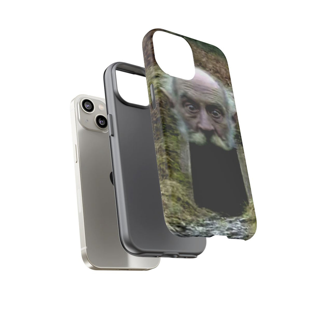 Surrealistische Reuzenhoofd-Toegang in de Natuur