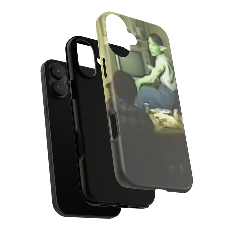 Sfeervolle Vintage Kamer met Elfachtig Personage