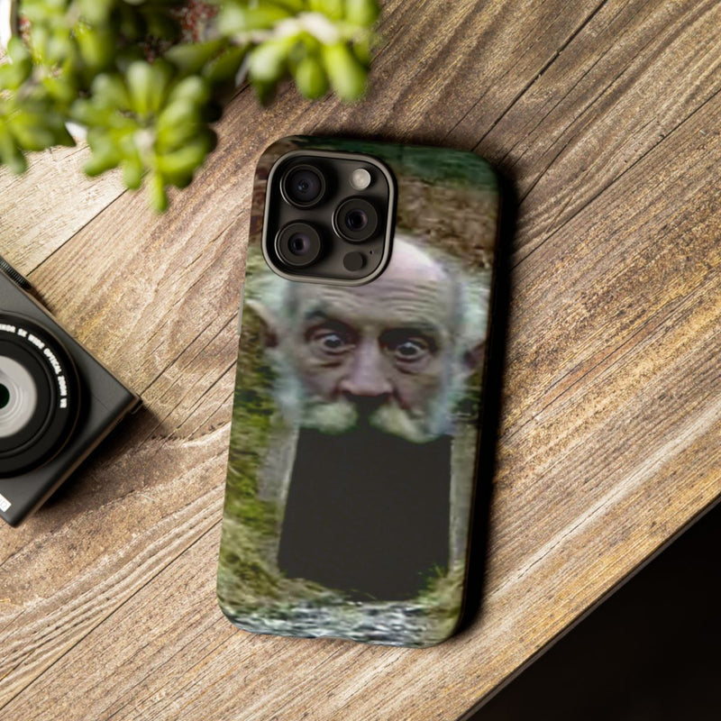 Surrealistische Reuzenhoofd-Toegang in de Natuur