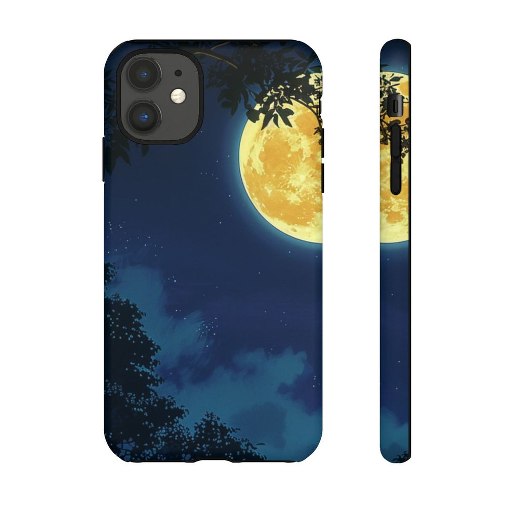 Gele Volle Maan in Nachtlandschap