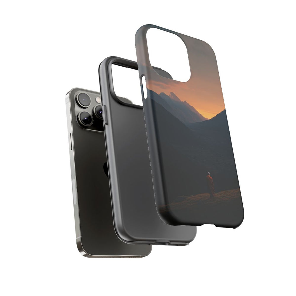 Monnik in Bergdal bij Zonsopkomst