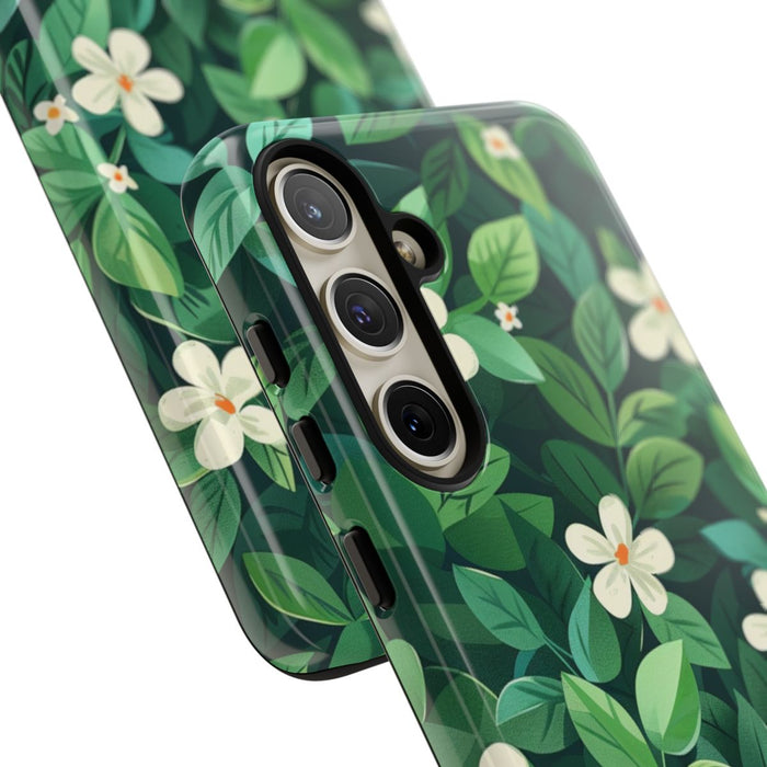 Groene Bladeren en Witte Bloemenpatroon