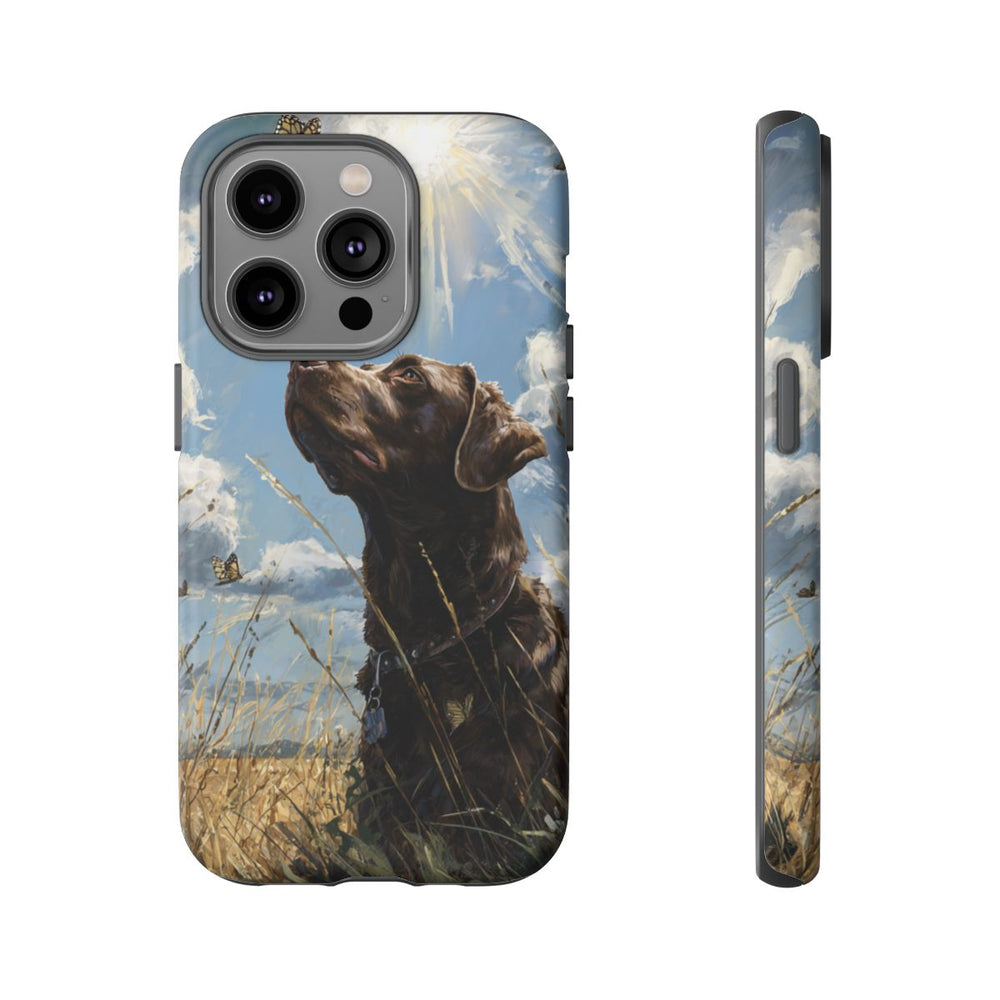 Chocoladekleurige Labrador met Vlinders in Veld