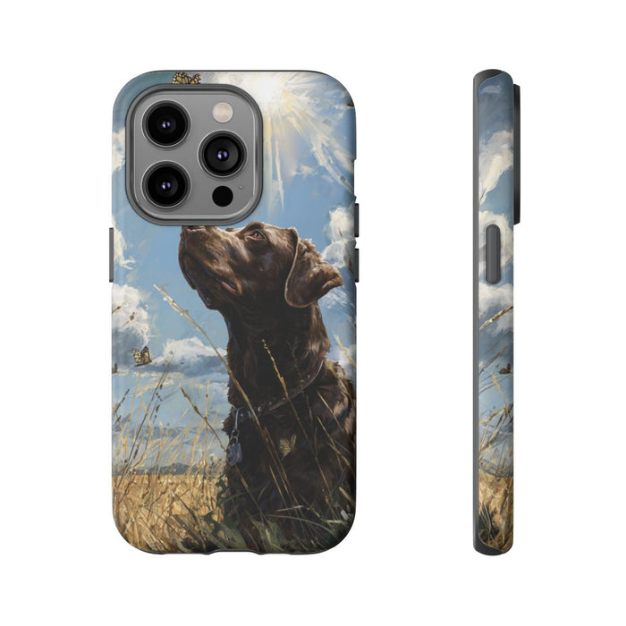 Chocoladekleurige Labrador met Vlinders in Veld