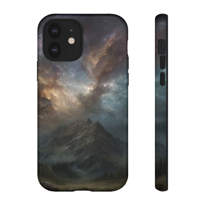 Majestueuze Bergtop Onder Indrukwekkende Nachtlucht