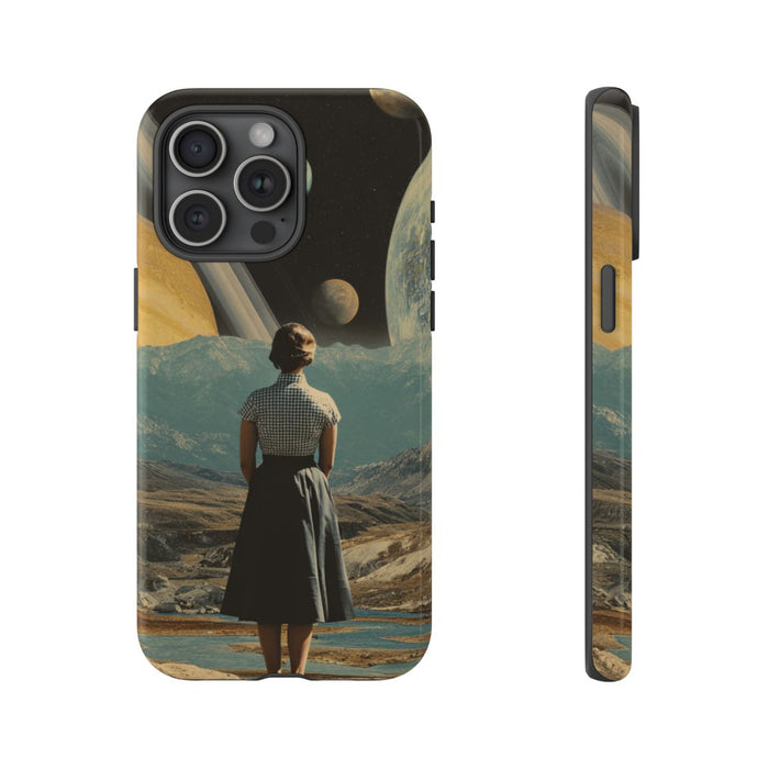 Vrouw in Vintage Jurk met Planetenlandschap