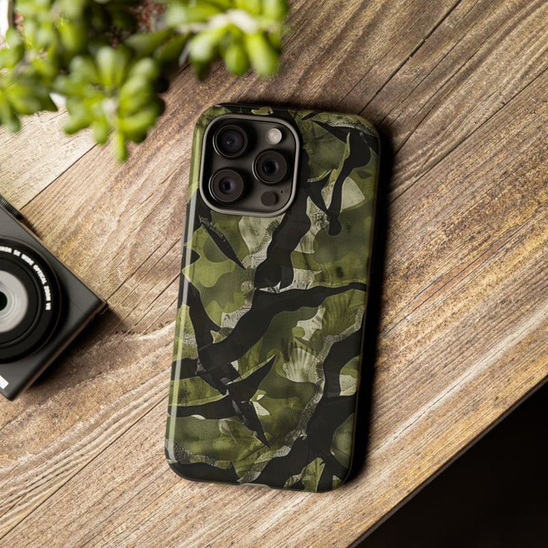 Groen Camouflagepatroon met Zwarte Abstracte Vormen