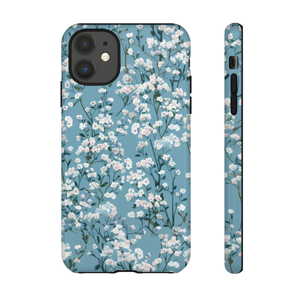 Luchtige Witte Gipskruid Bloemen op Zachtblauwe Achtergrond