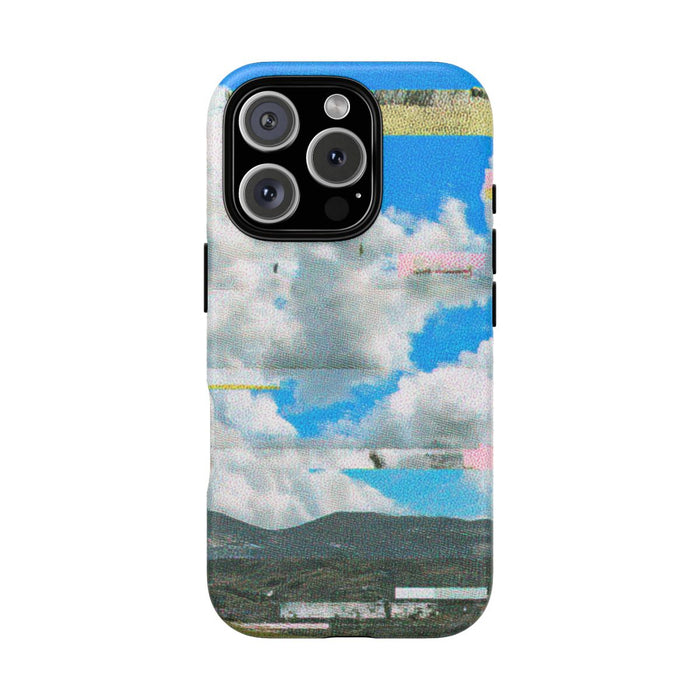 Glitch Effect Wolkenlucht met Bergen