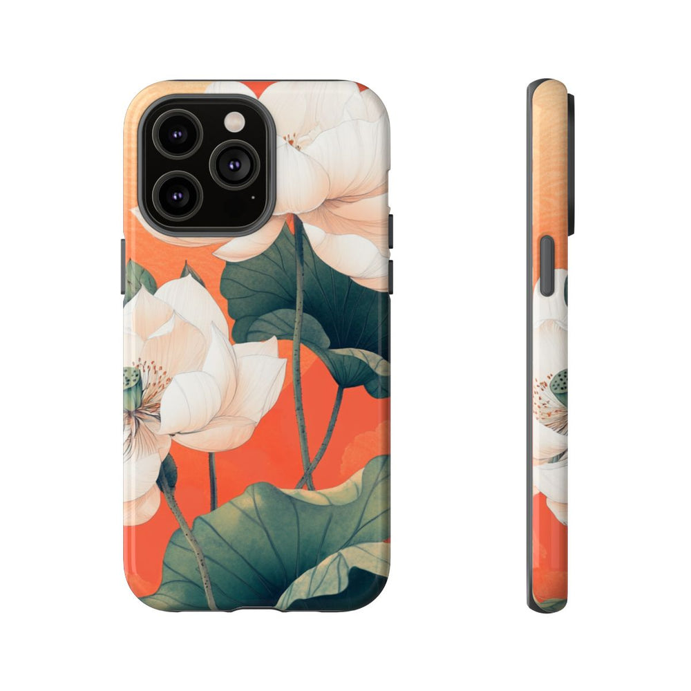 Witte Lotus Bloemen met Groene Bladeren op Oranje Achtergrond