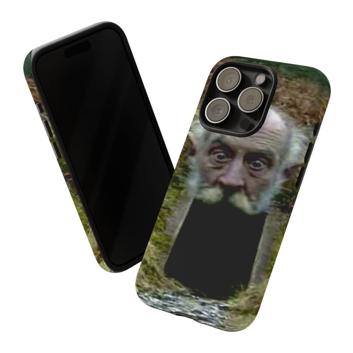 Surrealistische Reuzenhoofd-Toegang in de Natuur